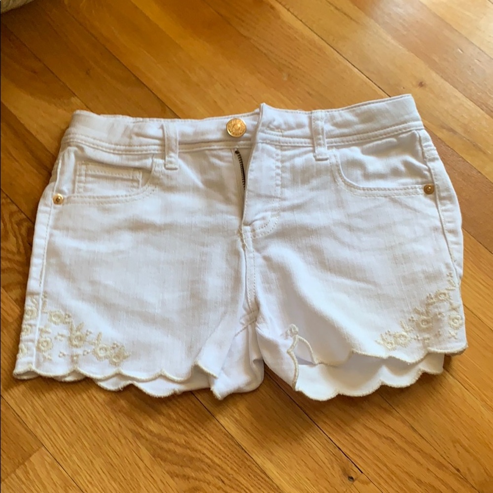 white jean shorts
